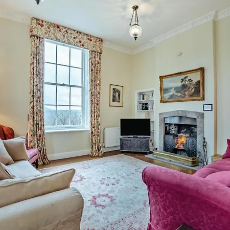 4 Bed In Oc-t35181 Holiday home Spennithorne