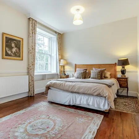 4 Bed In Oc-t35181