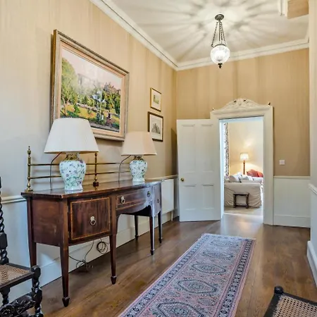 4 Bed In Oc-t35181