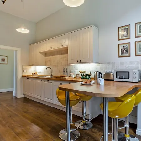4 Bed In Oc-t35181 Spennithorne