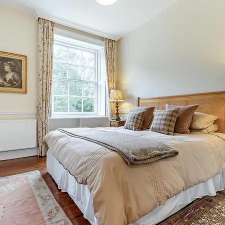 4 Bed In Oc-t35181