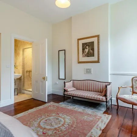 4 Bed In Oc-t35181